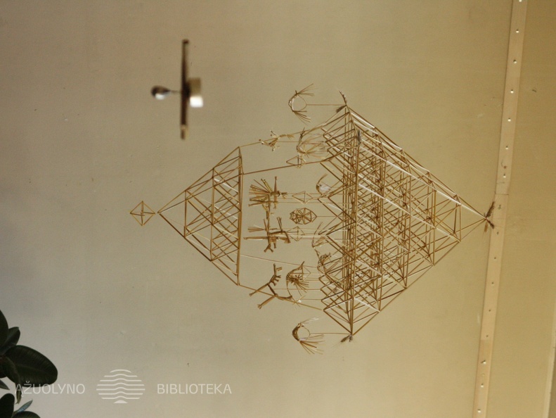 Sodas iš trijų dalių