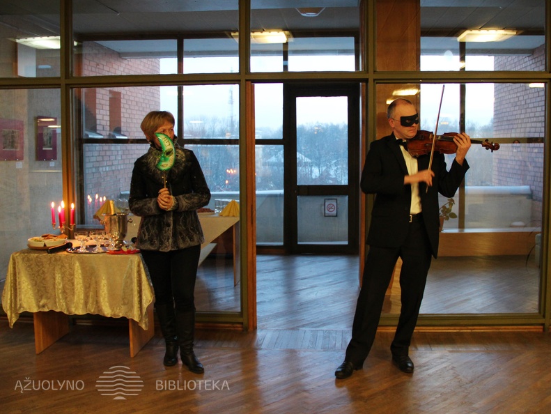 Nuotaiką skaidrino muzikiniai intarpai