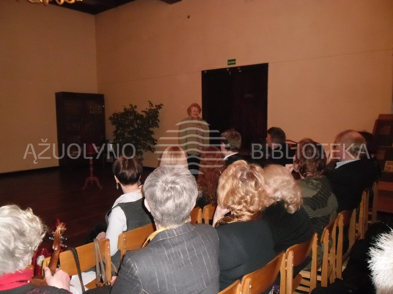 11. Kalba žmona Genovaitė Virginija Indrienė.