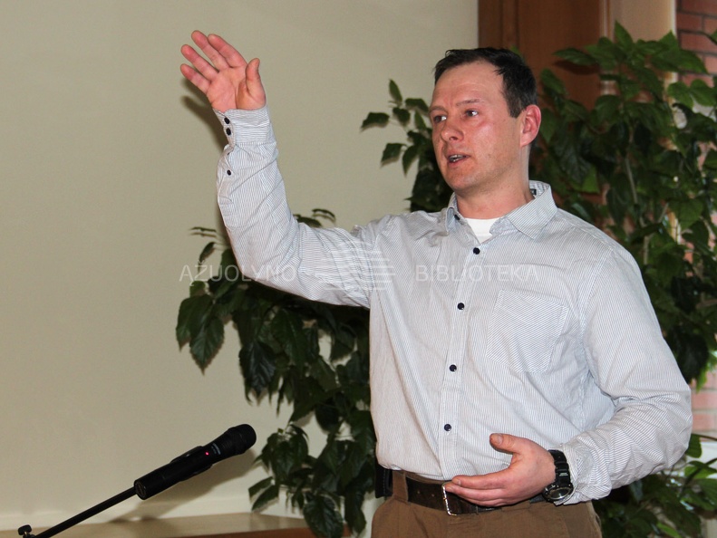 Knygos autorius vyr. srž. S. Maliauskas