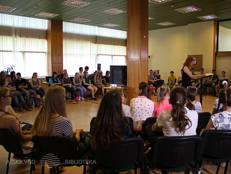 Vasara su knyga atidarymas