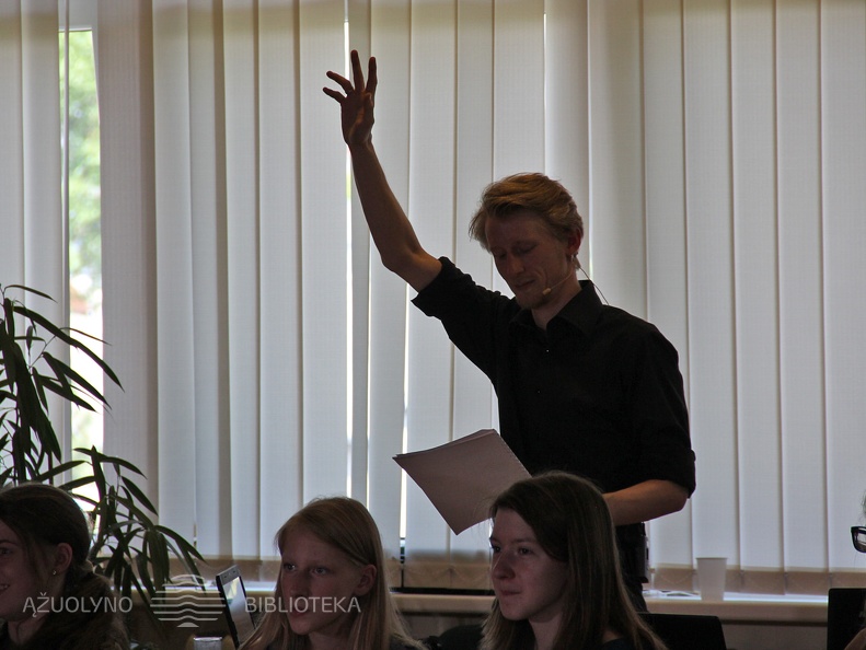 Vasara su knyga atidarymas