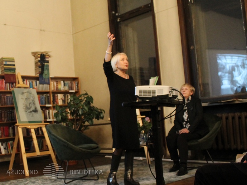 Pasakoja Nacionalinio Kauno dramos teatro aktorė Inesa Paliulytė