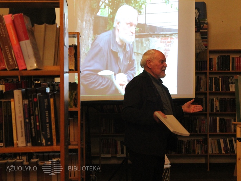 Kalba Nacionalinio Kauno dramos teatro aktorius Albinas Budnikas