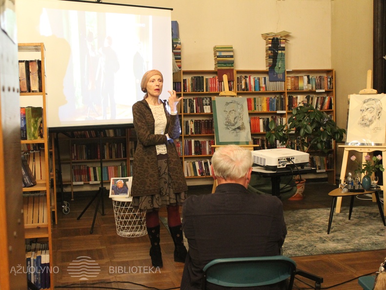 Prisimena Nacionalinio Kauno dramos teatro aktorė Aušra Keliuotytė.