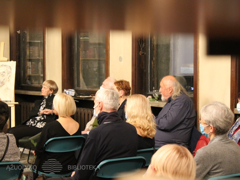 Dėmesingi žiūrovai.