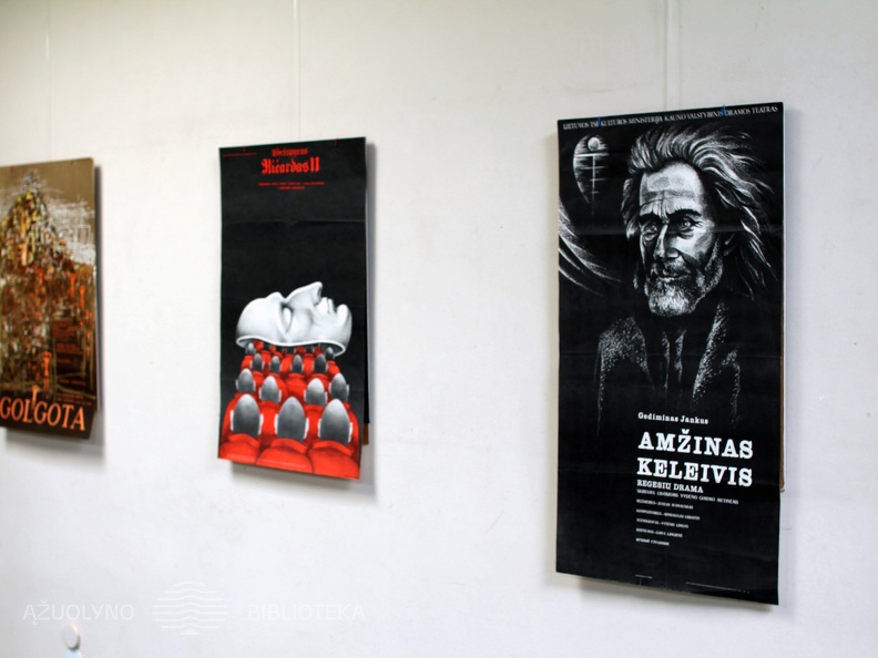 Leidinių ir dokumnetų parodos "Algimantą Masiulį prisimenant..." plakatai